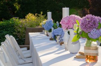 Maak je tuintafel zomerklaar: de veelzijdigheid van tafelzeil